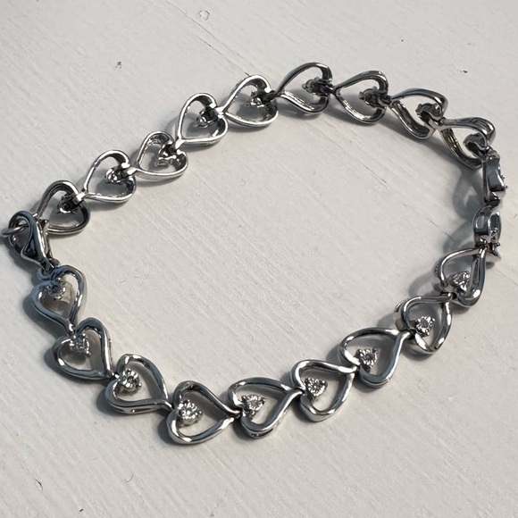 Sterling and diamond heart bracelet - Picture 2 of 2